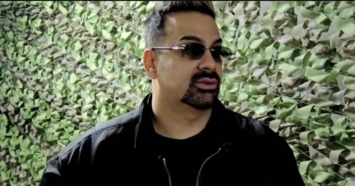 «Я не знав, що я в розшуку» — у Чернігові зупинили україно-венесуельського танцівника Амадора Лопеса