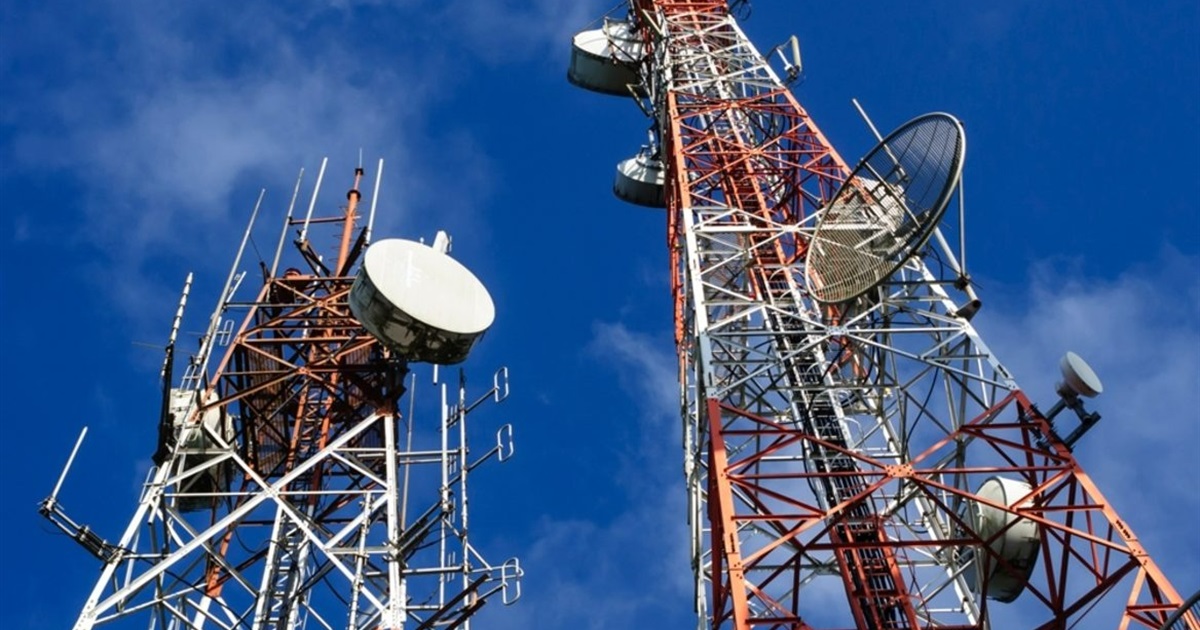 Стільниковий чи сотовий: як правильно говорити про мобільний зв’язок