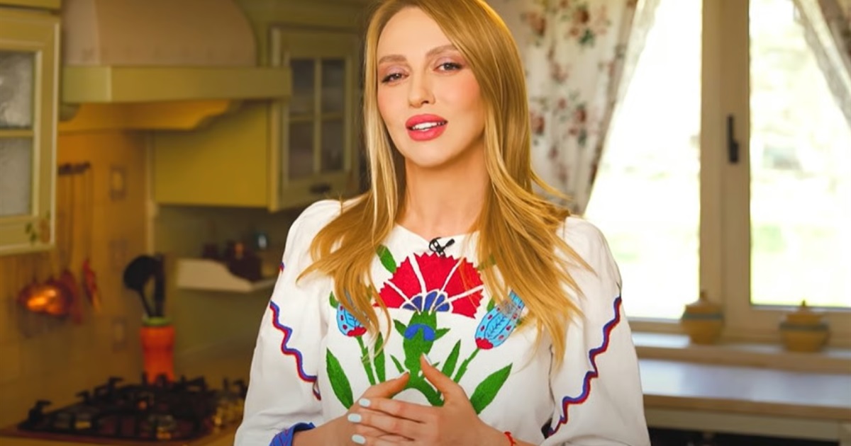 Оля Полякова поділилася рецептом паски, який вдосконалювала 10 років