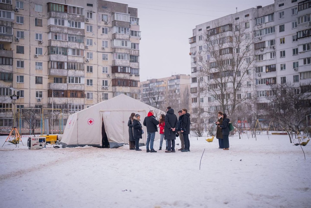 Допомога від Українського Червного Хреста. Ілюстративне фото