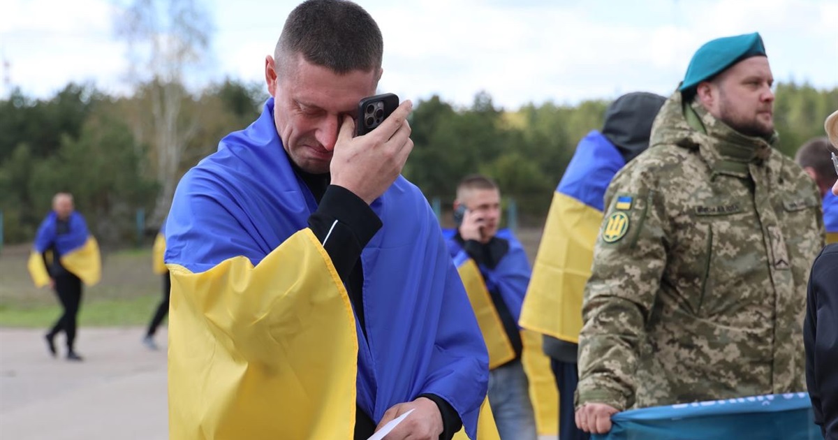 Україна повернула додому 193 Захисників: відбувся 73-й обмін полоненими з рф