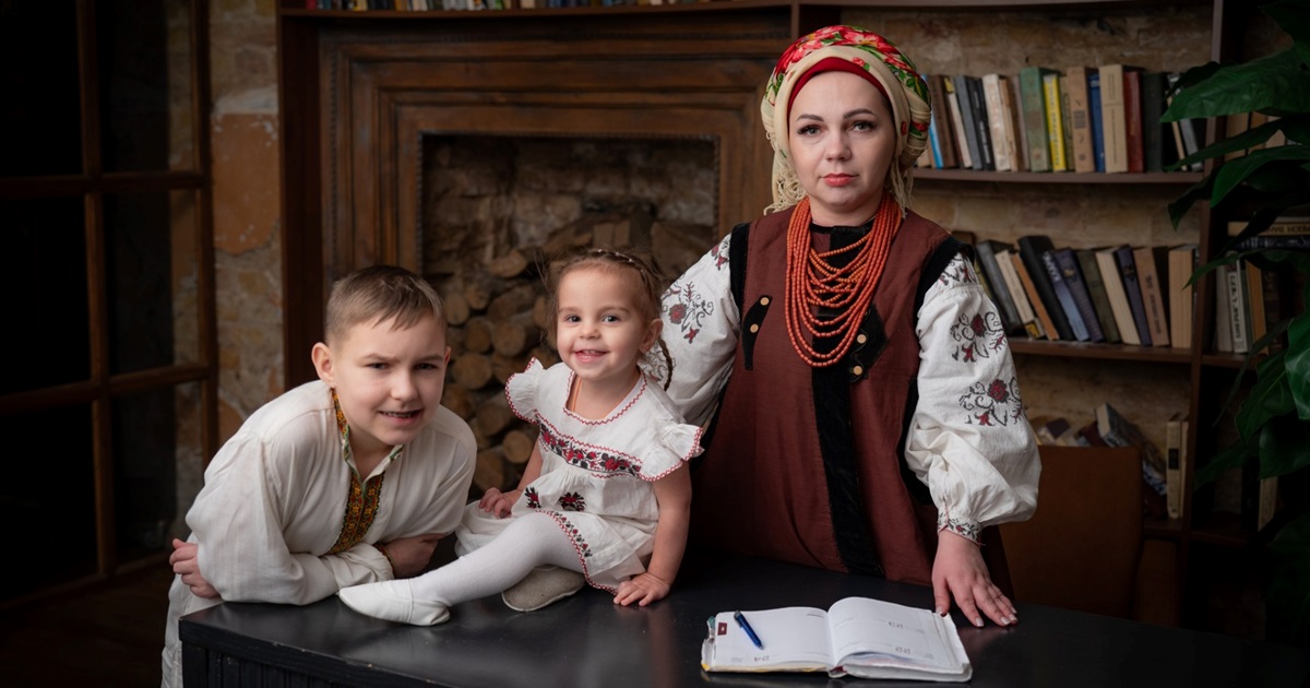 Як переяславки стали учасницями фотопроєкту «Горизонти надії» про жінок, які чекають і борються