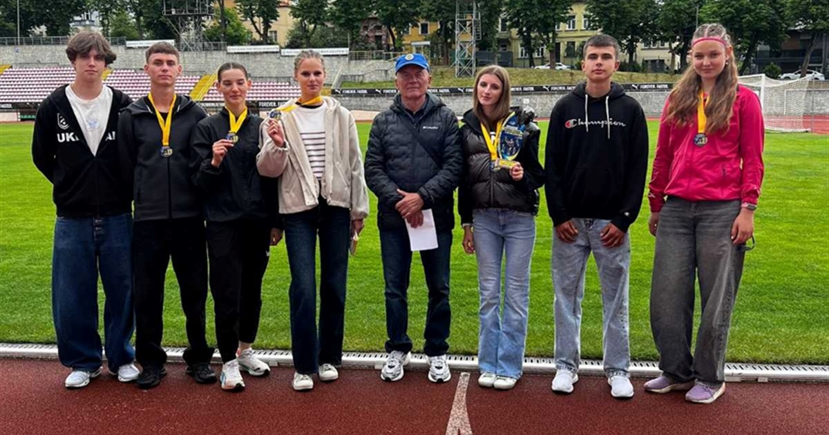 Срібло серед 49 шкіл України: неймовірний успіх вихованців Старокостянтинівської ДЮСШ