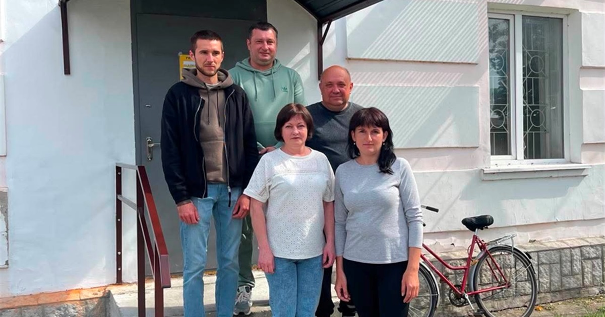 Пошта в Корюківці переїхала з автостанції в нове приміщення. Як облаштувалися на новому місці