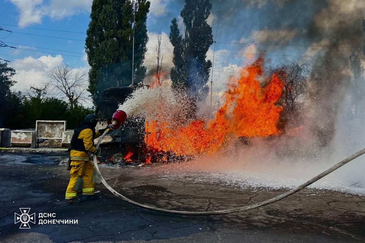 12 липня російський дрон атакував вантажівку на АЗС у Слов'янську