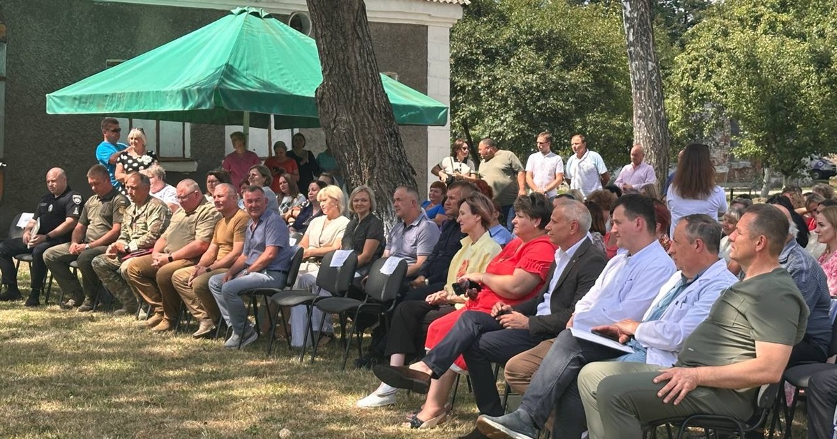 День медичного працівника у Старокостянтинівській лікарні: нагороди, подяки та досягнення