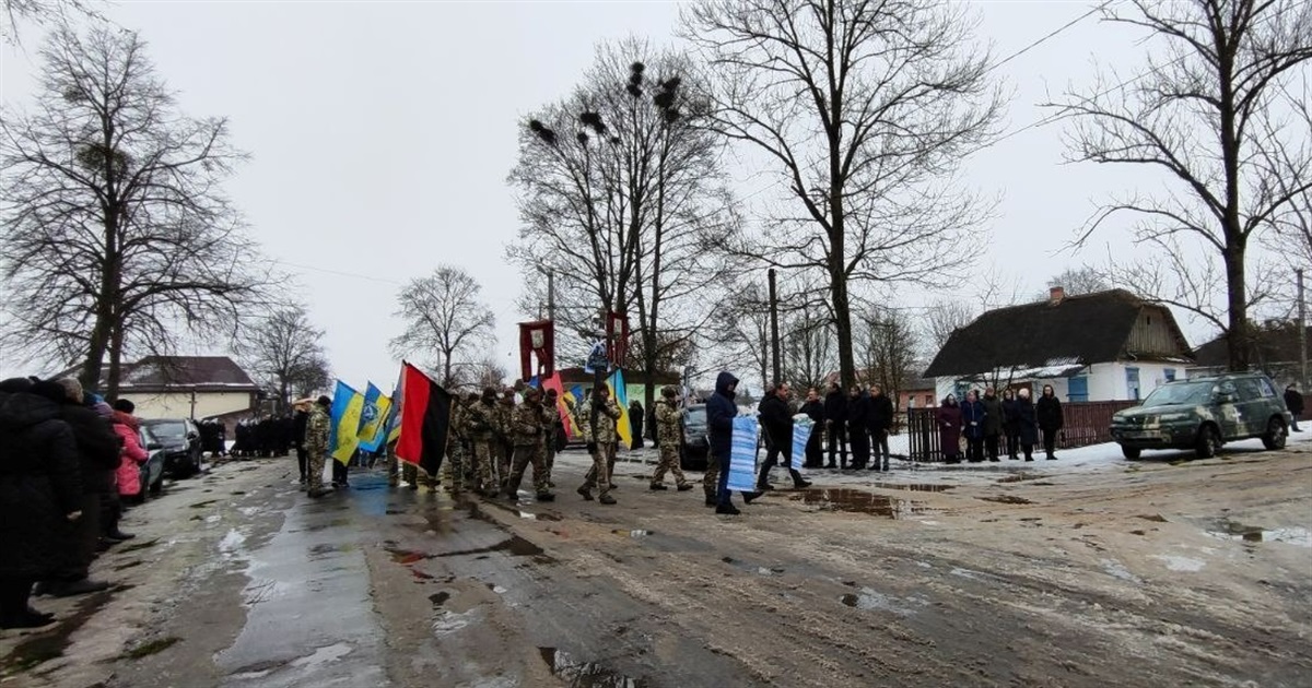 У Великих Цепцевичах попрощались з офіцером-розвідником, вчителем, тренером