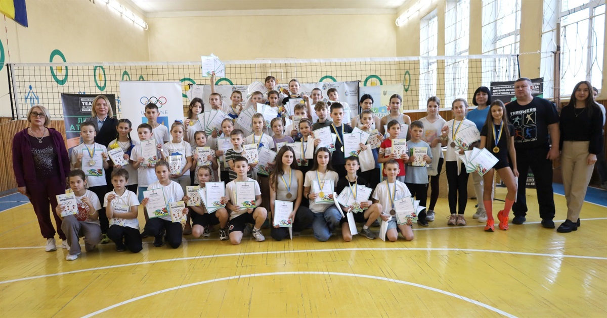 У Жмеринській ДЮСШ відбулися змагання з легкоатлетичного триборства серед юних спортсменів