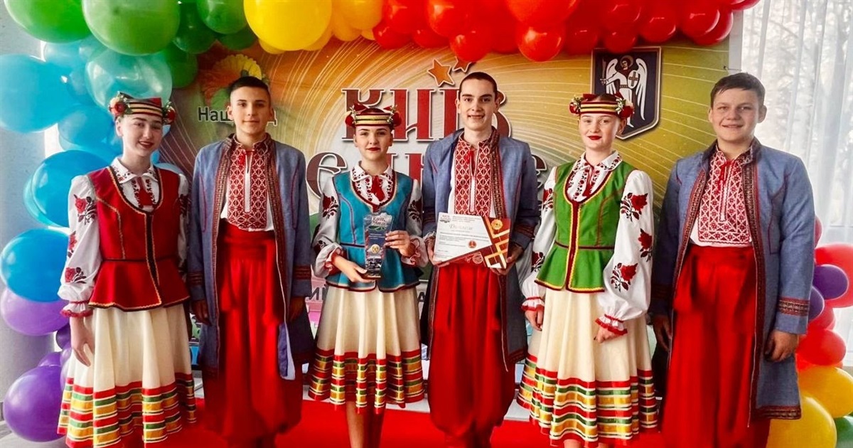 Дві нагороди виборов зразковий аматорський колектив «Сузір’я» на міжнародному фестивалі