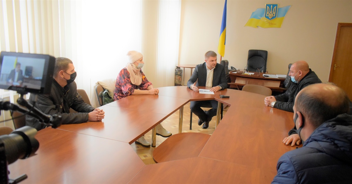В міській раді відбулася зустріч з перевізниками: акценти розмови у відео