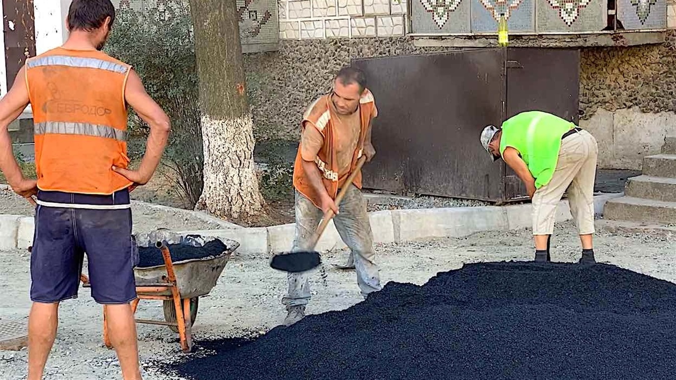 Благоустройство города - вне зависимости от цвета зоны коронавируса (видео)