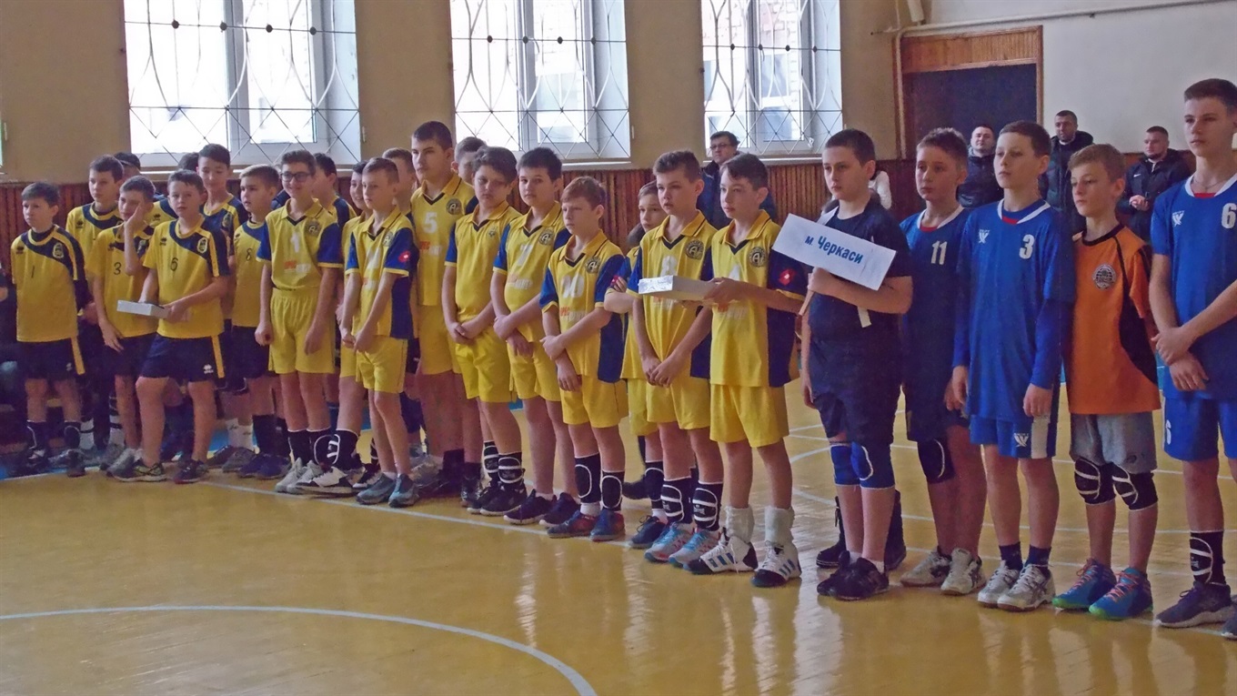 Кияни здобули золото, а жмеринчани підкорили срібло: результати чемпіонату з волейболу