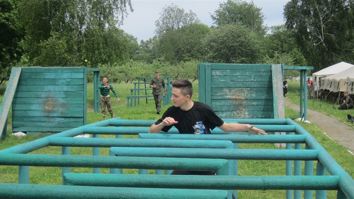 Пів дня у Національній гвардії: як школярі грались у гвардійців