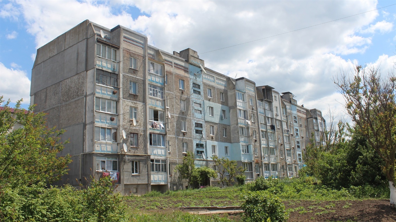 Покрівля відремонтована. Як ОСББ допомогло городоччанам зекономити майже півмільйона гривень