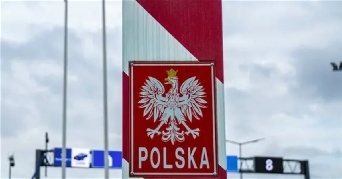 Перетнути кордон — не найголовніше. Скільки грошей потрібно для в'їзду до Польщі у квітні 2026 року