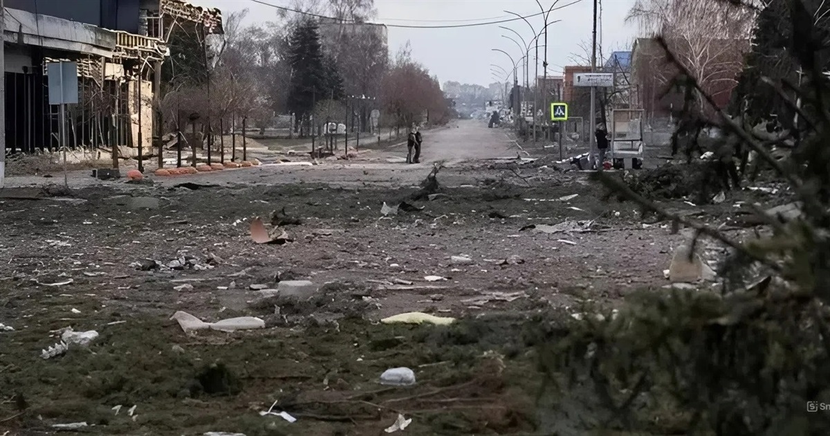 У центрі Покровська помічено російських військових, вони контролюють більшу частину міста. Деталі