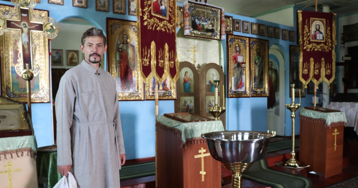 Отець Олександр: "Храм у селі - це серце села, а дзвін - стукіт серця" (ВІДЕО)