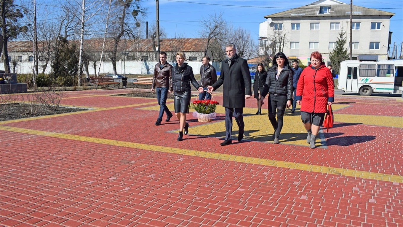 Жмеринчани вшанували 75 річницю визволення міста: фоторепортаж