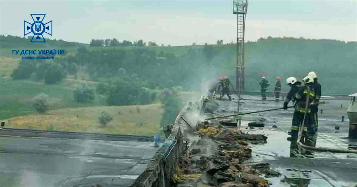 Пожежа в Кузьминцях: горіло промислове підприємство