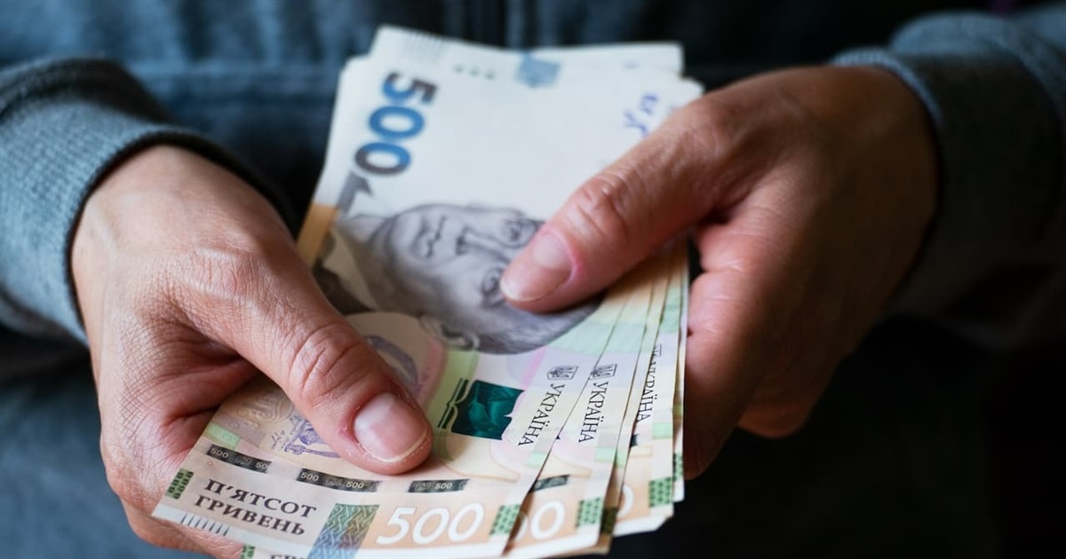 Уряд продовжив програму підтримки ВПО старшого віку та людей з інвалідністю. Як отримати допомогу