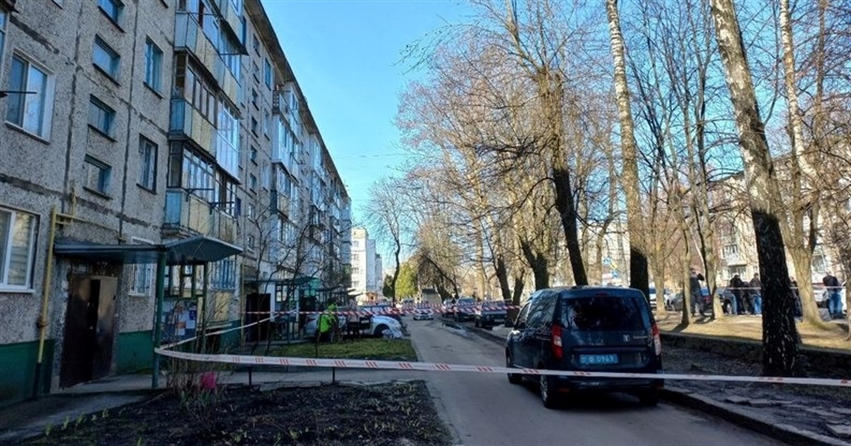 В Житомирі в мікрорайоні Польова сталася стрілянина — ймовірно постраждав чоловік: що відомо