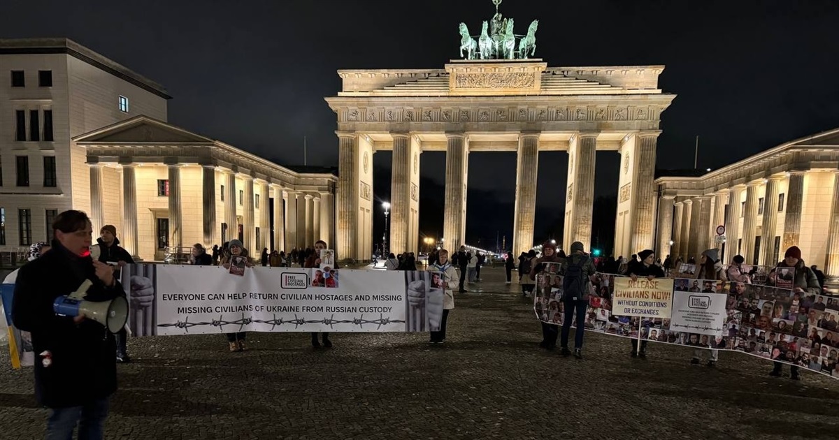 Бердянці доєдналися до мітингу за звільнення цивільних полонених українців