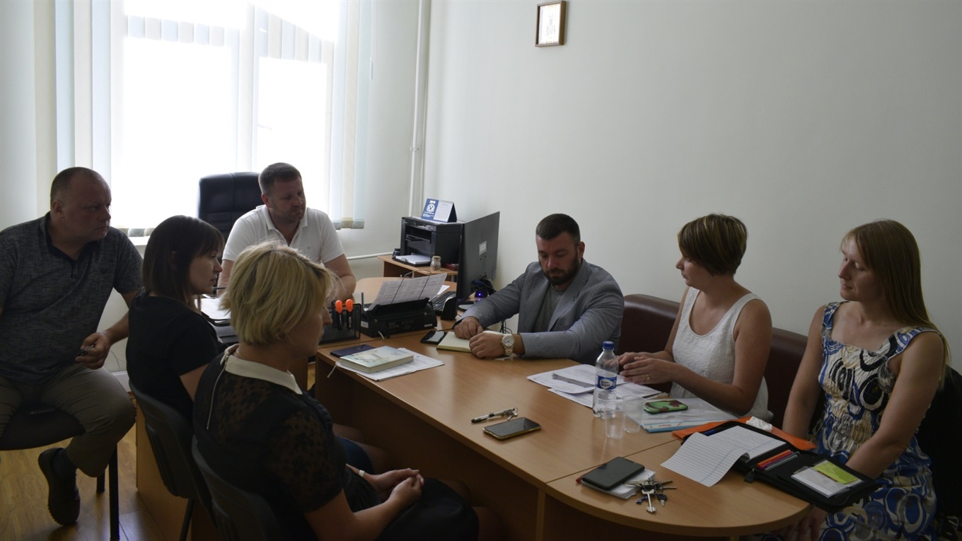 Влада Жмеринки надала відповідь по скейт-парку. На прийом прийшли наймолодші