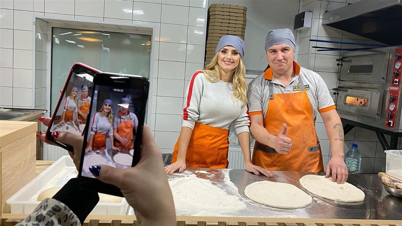 Чортківська невістка — співачка Ірина Федишин поділилася, як вона вперше приготувала піцу