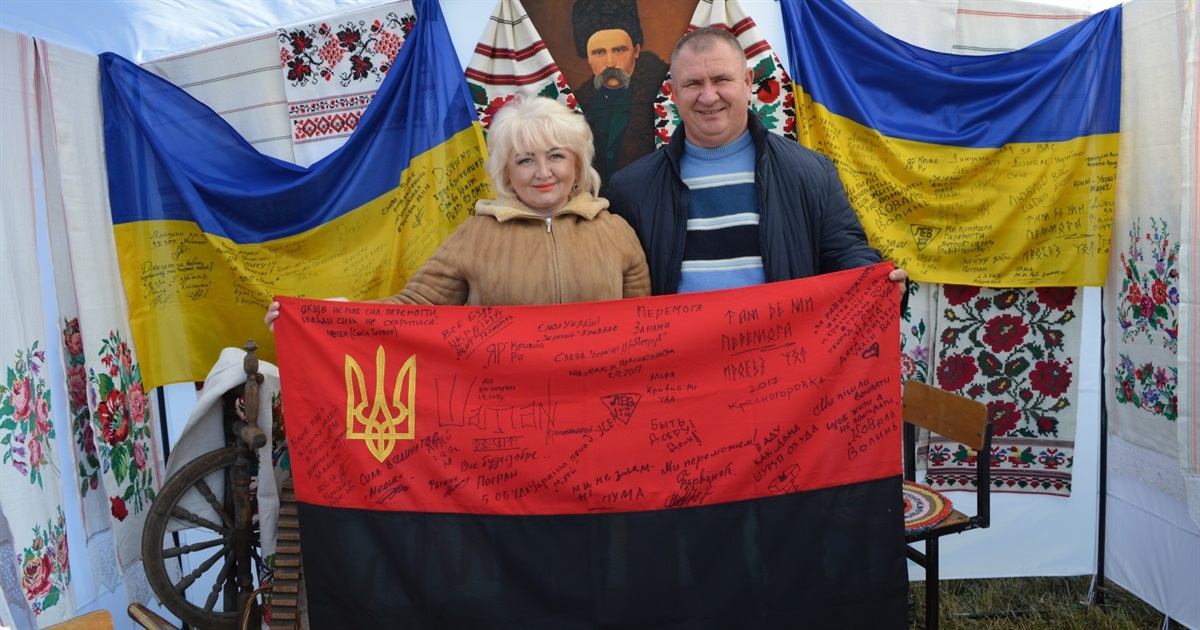 Гастролі в АТО: «На передову їхати не боялася, бо життя довіряла надійним захисникам»