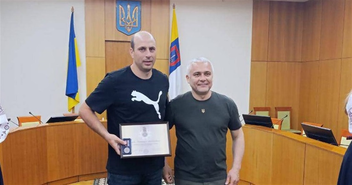Ізмаїльський слюсар отримав відзнаку Президента «За оборону України»
