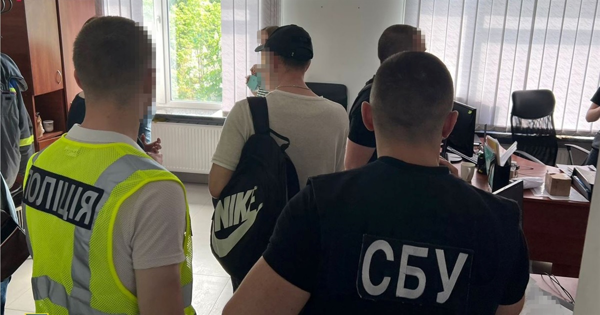 Керівництво фірми екснардепа на Житомирщині організувало схему уникнення мобілізації