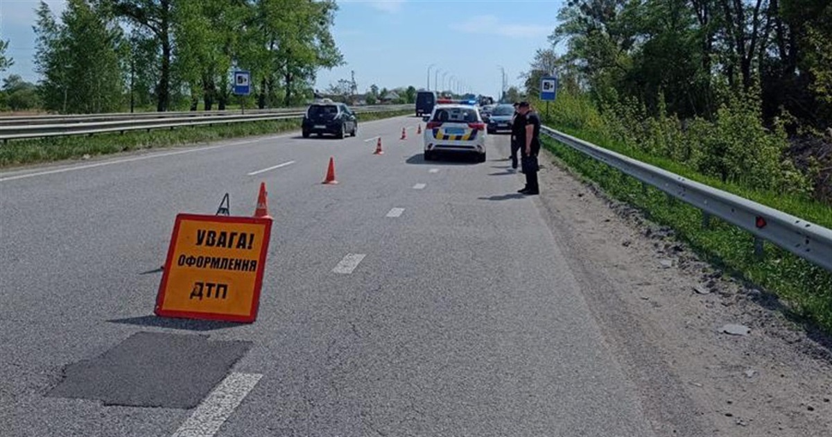 Дві жінки постраждали внаслідок ДТП на автошляху Київ-Чоп на Звягельщині