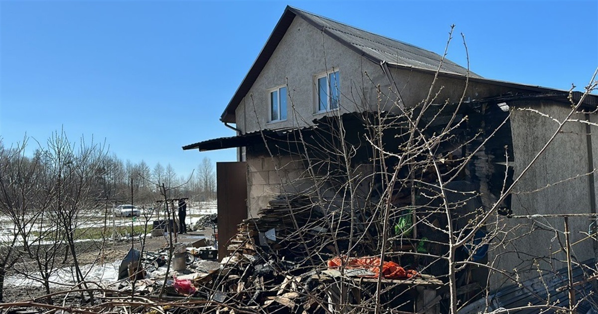 60-річна жінка задля помсти підпалила чужу садибу: на Житомирщині затримали палійку