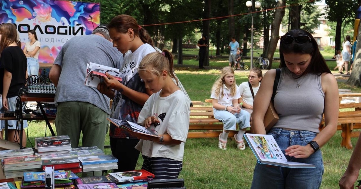 «З молоддю і для молоді»: як у Сарнах пройшов захід «Молодій»