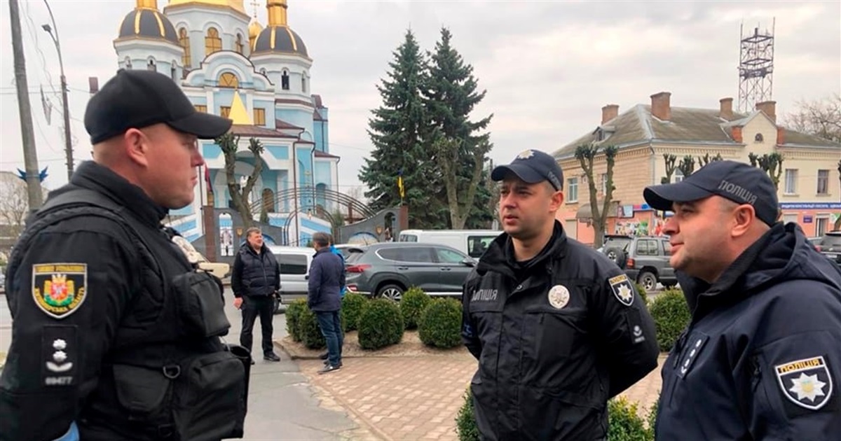 Керівник поліції області відвідав Новоград: про що говорив з місцевими