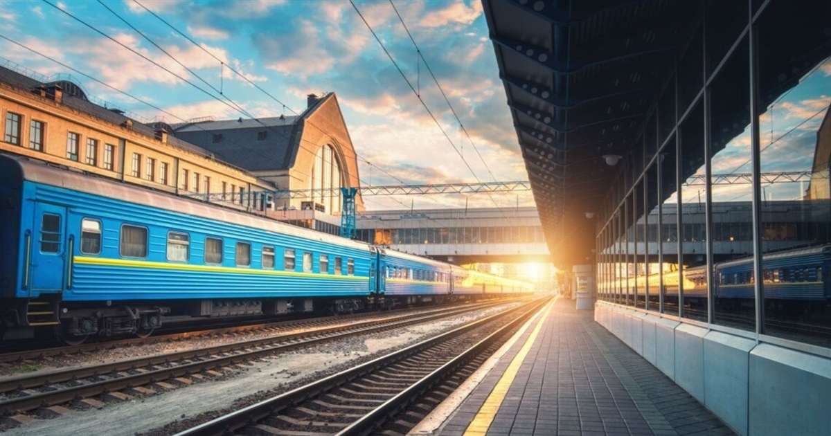 «Укрзалізниця» запускає новий рейс між Львовом і Рівним. Потяг курсуватиме через Луцьк