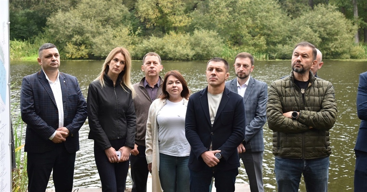 Екокомітет ВР провів виїзне засідання у Звягелі — говорили про екологічний стан басейну річки Случ