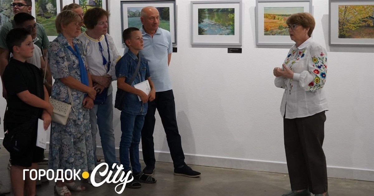 Мистецтво, що торкається душі. У Городку стартувала виставка Олени Динник «Дотик пастелі»
