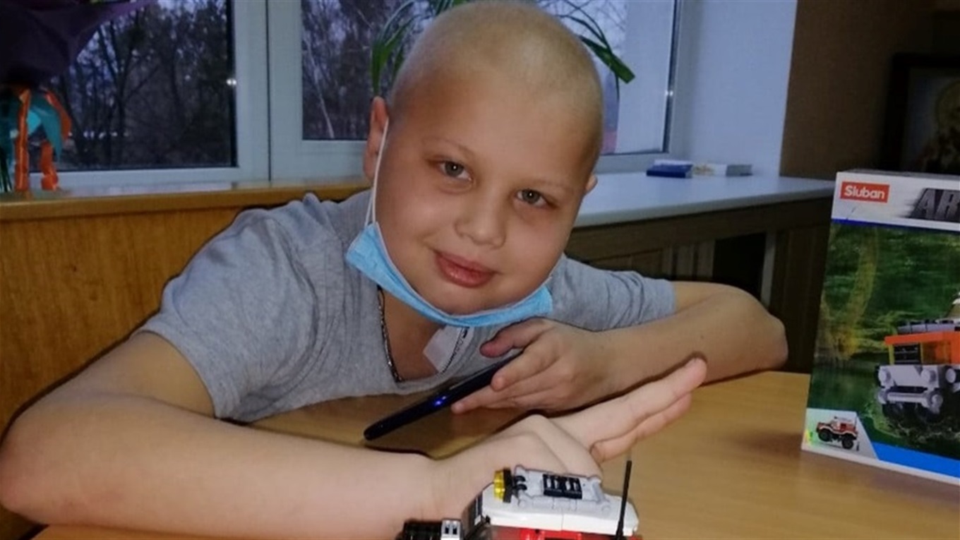 У 12-летнего Ромы острый лимфобластный лейкоз. Помогите спасти жизнь ребенку