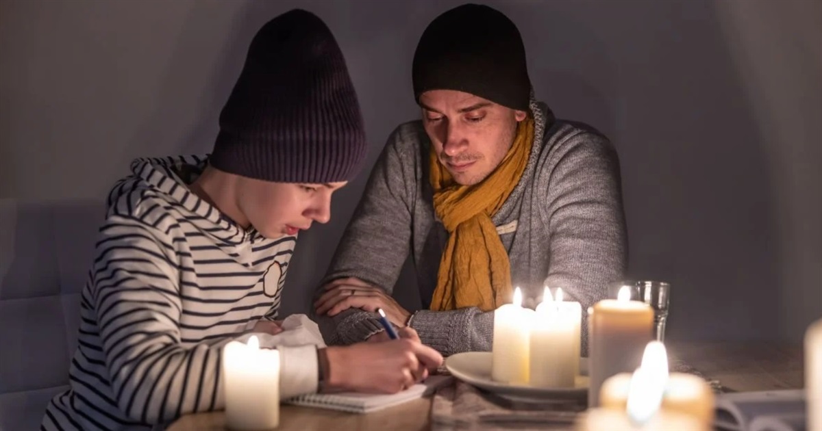 Графік погодинних відключень світла 22 лютого у Звягелі