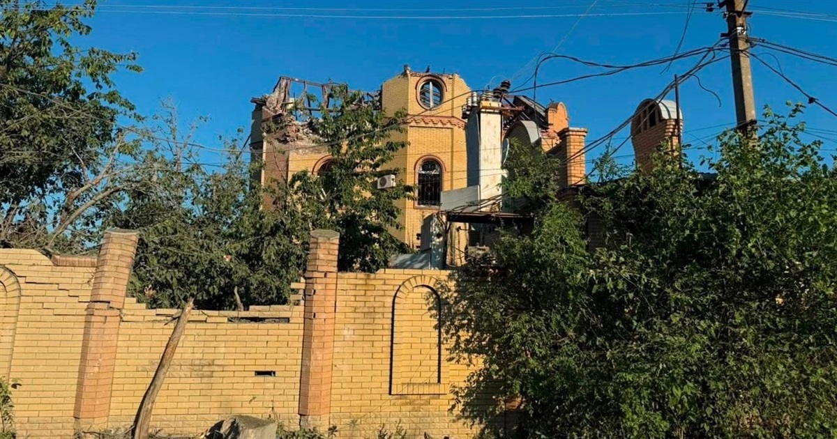 Армія РФ трьома авіабомбами пошкодила понад пів сотні будинків у Слов'янську. Що відомо