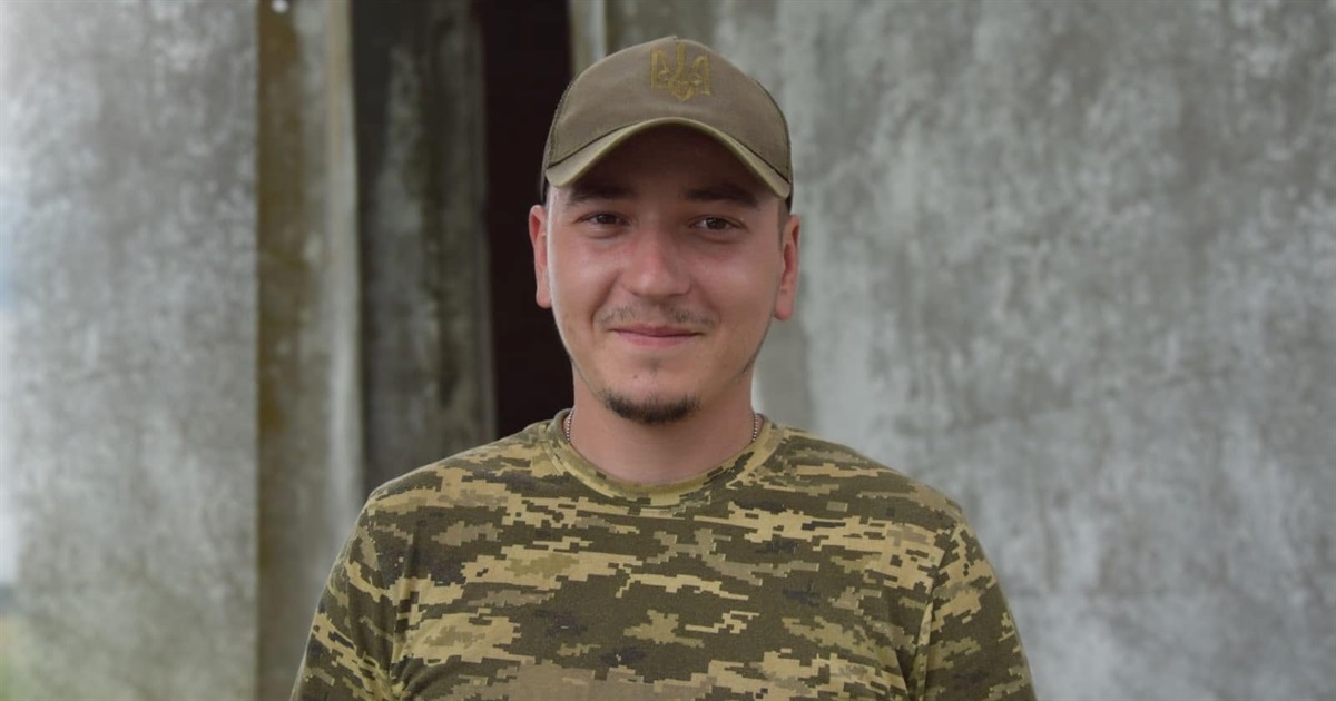 "Я виріс у місті, де незліченна кількість захисників": новоград-волинець Дмитро