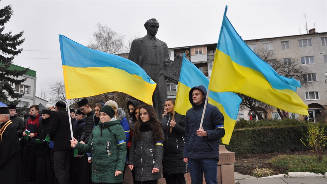 День Гідності та Свободи: у Чорткові вшанували пам'ять Героїв Небесної сотні