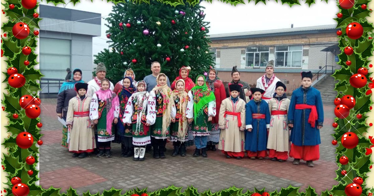 У Миколаївці урочисто відкрили головну ялинку громади