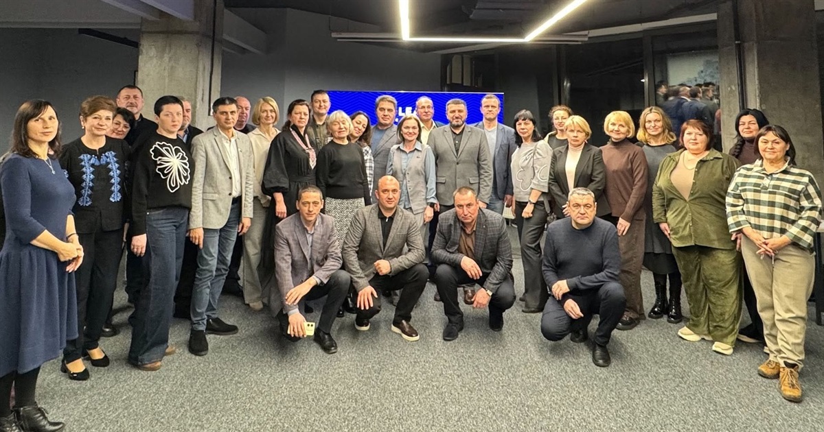 «Форпости» — це відчуття плеча й підтримки»: прифронтові громади Сумщини обмінювалися досвідом