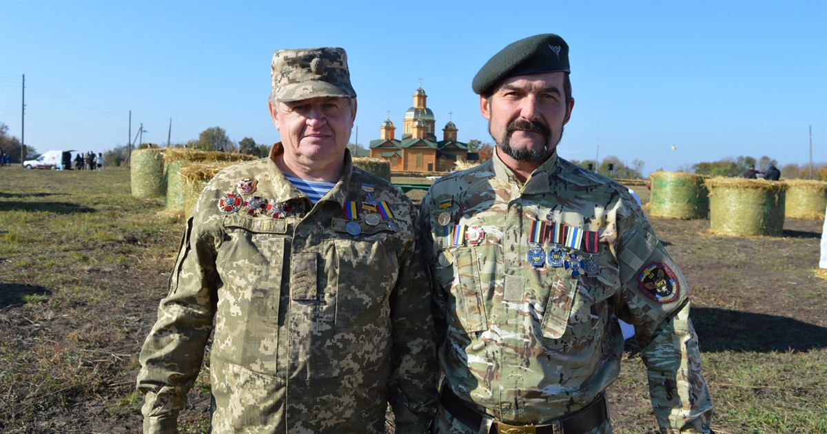 "Народний Герой" і осколок у голові. Ветерани розповіли, з чим повернулися з війни на сході