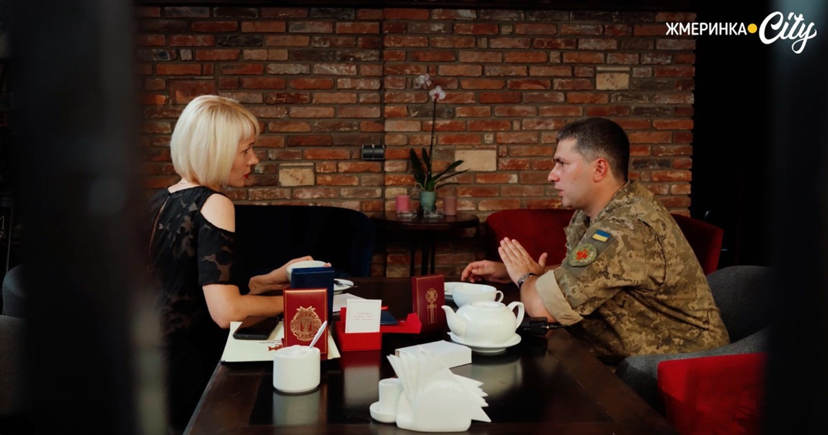 Понад 300 життів захисників врятував Владислав Свердліков на фронті: на каву з військовим медиком