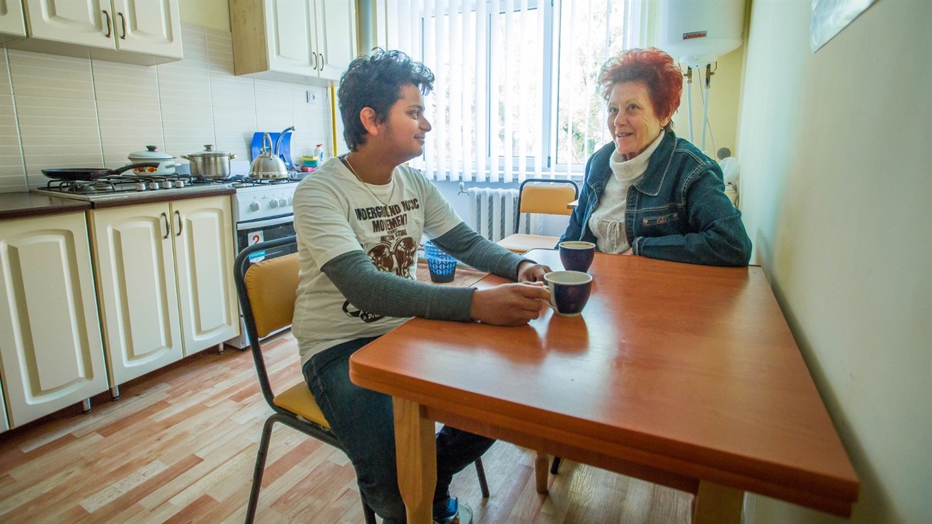 «Головне – дати ночівлю людині». Як 75-річна Євдокія Мілашова відкрила єдиний хостел у Рубіжному