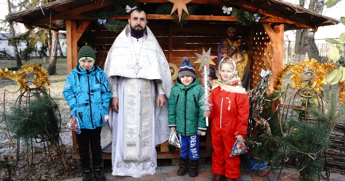 "Для нас це родинне свято": у Переяславі відбулося Різдвяне богослужіння з дитячими колядками