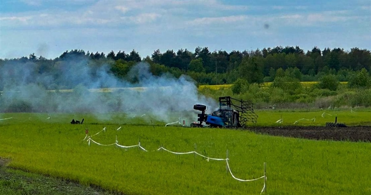 На Дубровиччині підірвався трактор на міні. Є жертва